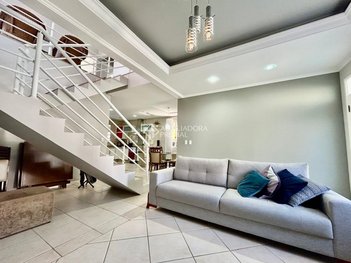 house em Rua Professora Cremilde de Oliveira, Jardim Atlântico - Florianópolis - SC
