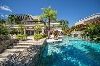 house em Estrada Haroldo Soares Glavan, Cacupé - Florianópolis - SC