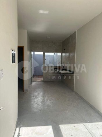 house em Rua Emirene Aquino de Oliveira, Shopping Park - Uberlândia - MG