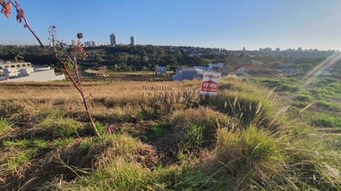 land_lot em Rua Augusto Guerino, Portal de Versalhes 2 - Londrina - PR