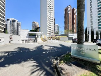 apartment em Rua Professor Pedro Viriato Parigot de Souza, Mossunguê - Curitiba - PR