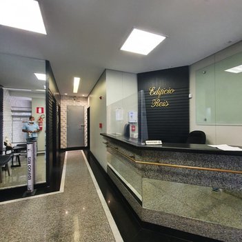 commercial_building em Rua dos Guajajaras, Centro - Belo Horizonte - MG