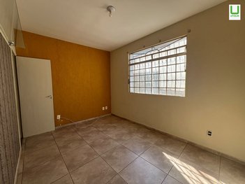 apartment em Rua Genoveva de Souza, Sagrada Família - Belo Horizonte - MG