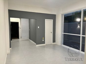 apartment em Rua Marechal Floriano Peixoto, Centro Histórico - Porto Alegre - RS