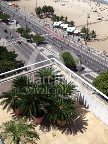 apartment em Avenida Atlântica, Copacabana - Rio de Janeiro - RJ