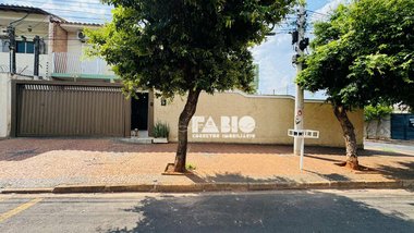 house em Avenida Tanabi, Eldorado - São José do Rio Preto - SP