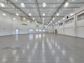 business em dos Tuiuiús, Pompéia - Piracicaba - SP