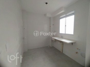 apartment em Avenida Família Gonçalves Carneiro, Cavalhada - Porto Alegre - RS