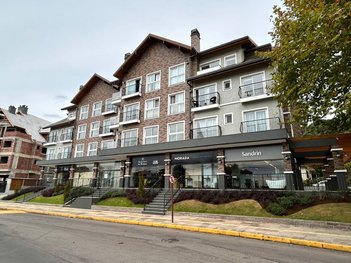 apartment em Rua Emilio Leobet, Avenida Central - Gramado - RS