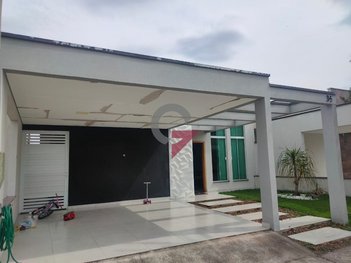 house em Rua Voluntário Benedito Sérgio, Parque São Cristóvão - Taubaté - SP