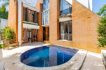 house em Rua Guilherme Moura, Vila Madalena - São Paulo - SP