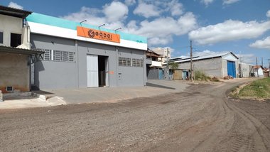 industrial em Rua Antônio Araújo, Carmópolis de Minas - Carmópolis de Minas - MG