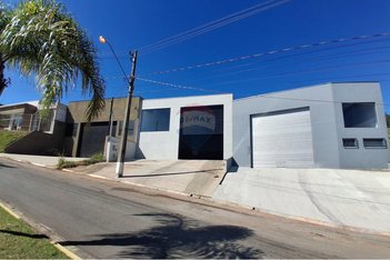 industrial em Rua Gavião Real, Condomínio Villa Verde Bragança - Bragança Paulista - SP