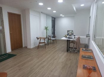 office em Rua Dezesseis de Março, Centro - Petrópolis - RJ