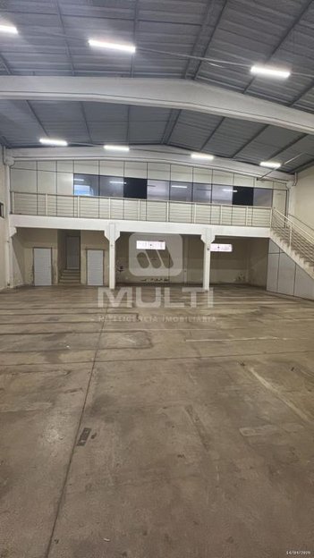 industrial em Avenida Comendador Alexandrino Garcia, Minas Gerais - Uberlândia - MG