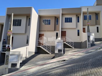house em Rua Professor Euclides Visconti, São Pedro - Brusque - SC