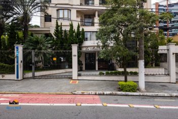 apartment em Avenida Miruna, Indianópolis - São Paulo - SP