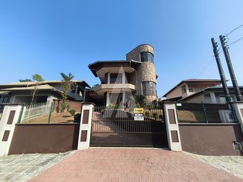 house em Rua Padre José Sandrup, Costa e Silva - Joinville - SC