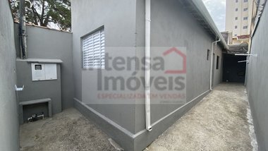 house em Rua Professor Mário Cardoso Franco, Centro - Taubaté - SP