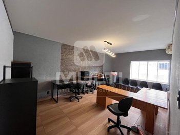 house em Rua Duque de Caxias, Lídice - Uberlândia - MG