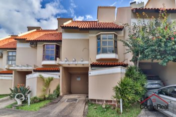 house em Rua Manoel Lopes Meirelles, Jardim Sabará - Porto Alegre - RS