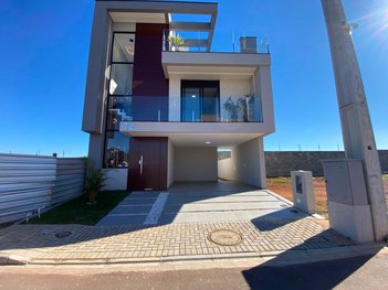 house em Rua Oristela Foggiatto, Costeira - São José dos Pinhais - PR