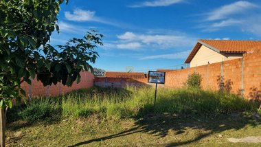 land_lot em Rua Elias Teófilo, Residencial Paratodos - Botucatu - SP