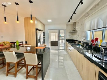house em Rua Doutor Pedro Popini Mascarenhas, Jardim das Colinas - São José dos Campos - SP