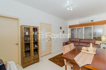 apartment em Rua Mostardeiro, Moinhos de Vento - Porto Alegre - RS