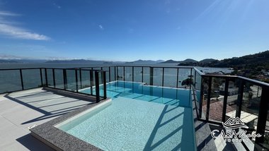 apartment em Estrada Haroldo Soares Glavan, Cacupé - Florianópolis - SC