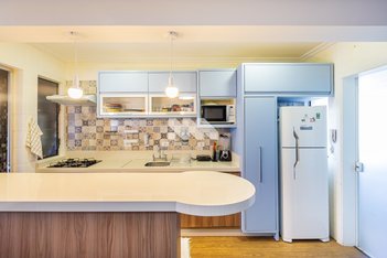 apartment em Rua Desembargador Motta, Centro - Curitiba - PR