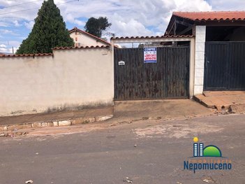 house em Rua Wanderley Ribeiro de Souza, Cohab - Nepomuceno - MG