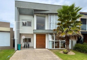 house em Rua Rio Camisas, Centro - Xangri-Lá - RS