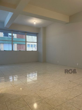 apartment em Senador Salgado Filho, Centro Histórico - Porto Alegre - RS