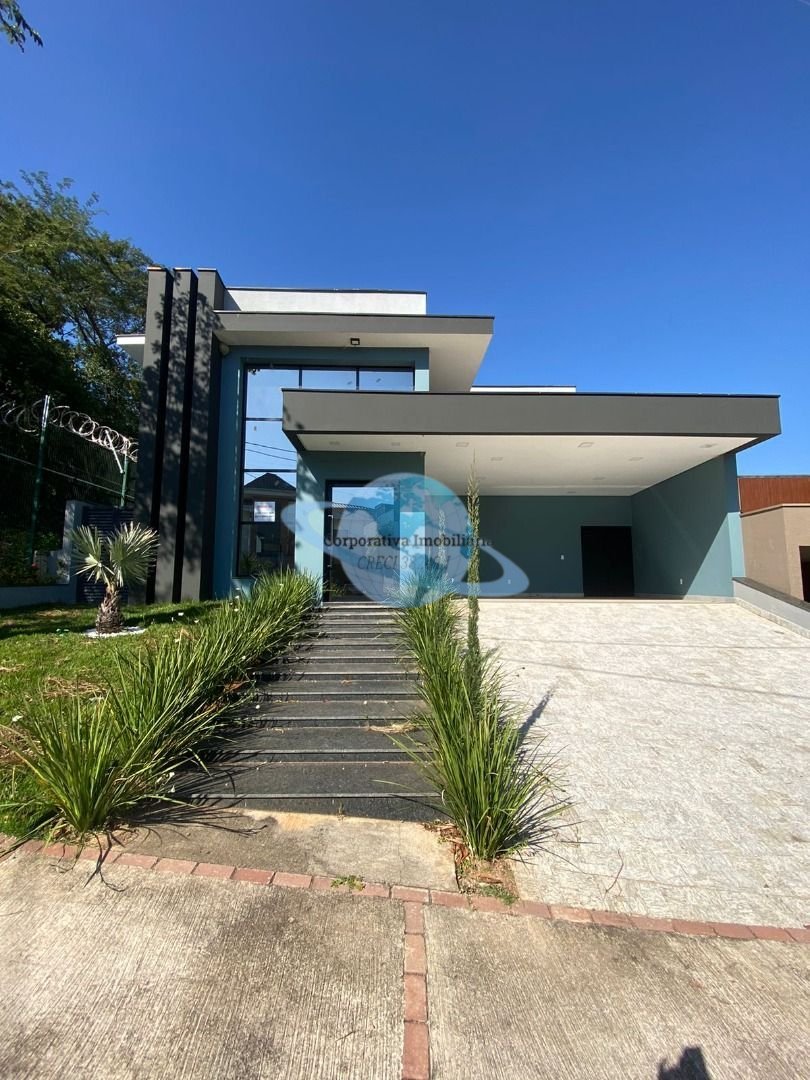 Casa com 270m² | Foto_migracao | 1