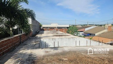 house em Rua Pioneiro Salvador Kessa, Jardim Rebouças - Maringá - PR