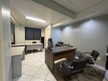 office em Uruguai, Centro - Passo Fundo - RS