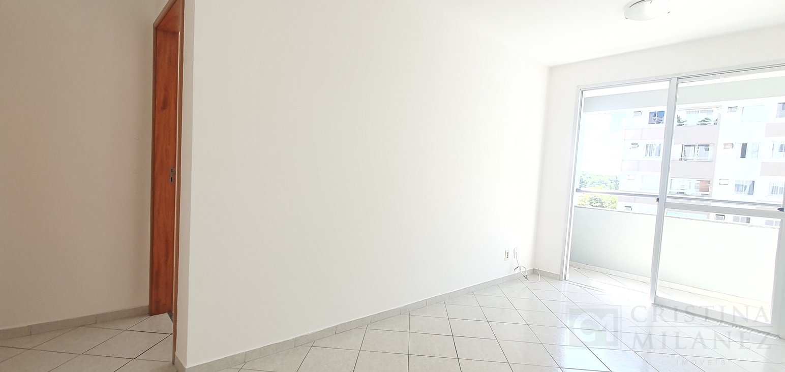 02 Sala (outro angulo)