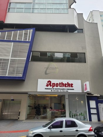 apartment em Rua 279, Meia Praia - Itapema - SC