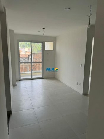 apartment em Rua Frederico Malesherbes Figueredo, Maria Paula - São Gonçalo - RJ