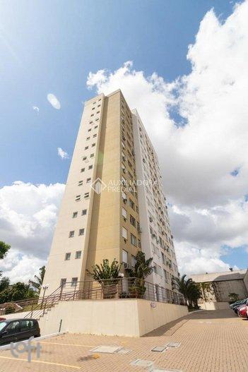 apartment em Rua Doutor Malheiros, Santo Antônio - Porto Alegre - RS