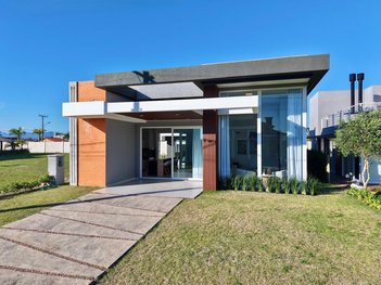 house em Avenida Paraguassú, Capão Novo - Capão da Canoa - RS