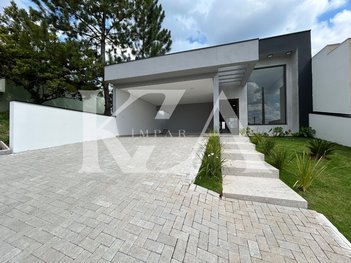 house em Avenida dos Ipês, Chácaras Aracary - Várzea Paulista - SP