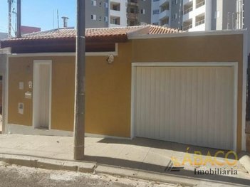 house em Rua Doutor Carlos de Camargo Salles, Jardim Lutfalla - São Carlos - SP