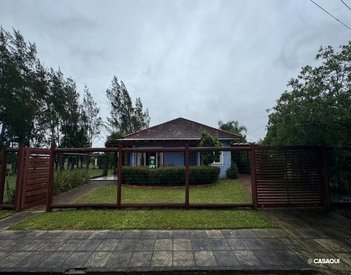 house em Rua Ipê, Atlântida - Xangri-Lá - RS