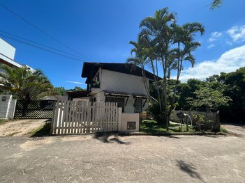 house em Família Nunes, Campeche - Florianópolis - SC
