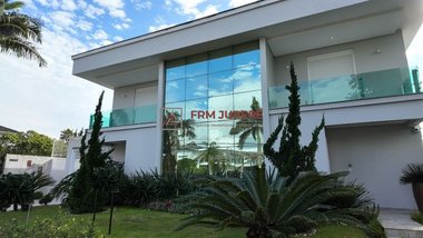 house em Avenida dos Búzios, Jurerê Internacional - Florianópolis - SC