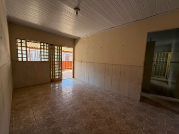 house em Quadra 105 Conjunto 6, Recanto das Emas - Brasília - DF