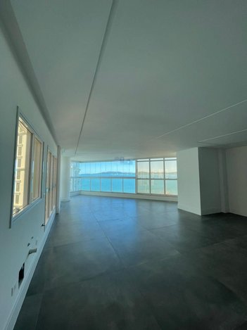 apartment em Avenida Brasil, Centro - Balneário Camboriú - SC