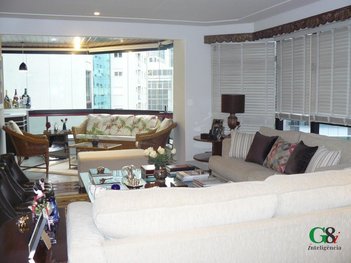 apartment em Rua Jesuíno Arruda, Itaim Bibi - São Paulo - SP